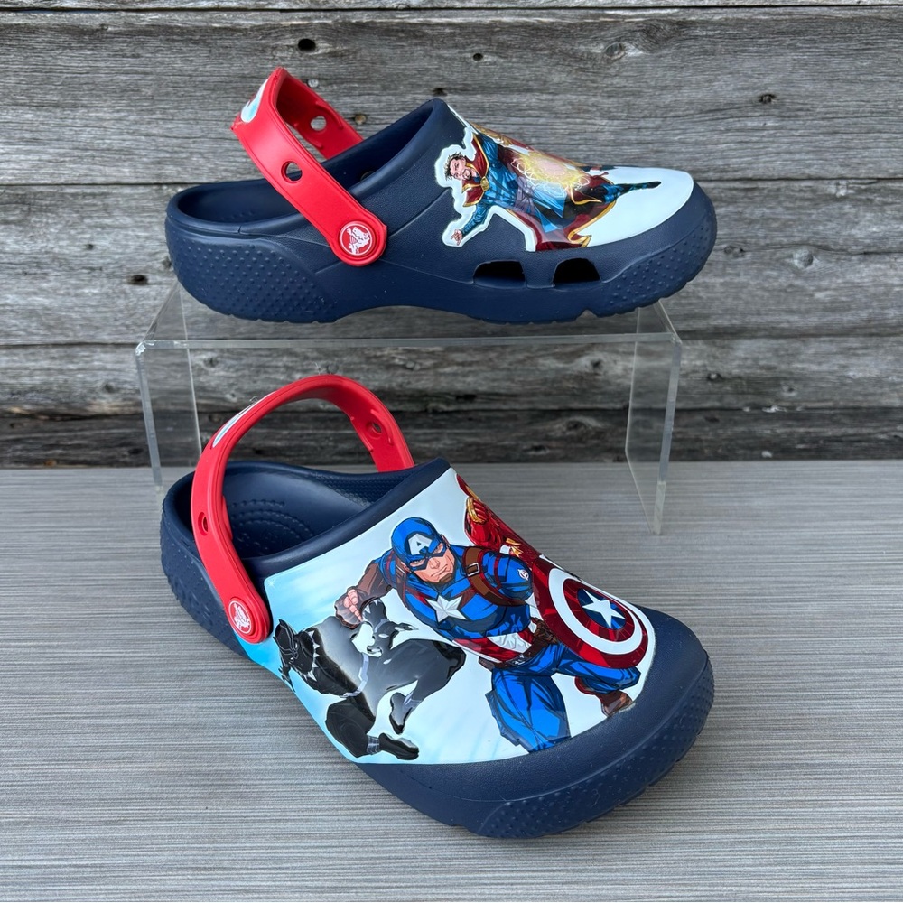 CROCS AVENGERS Patch Kids Clogs